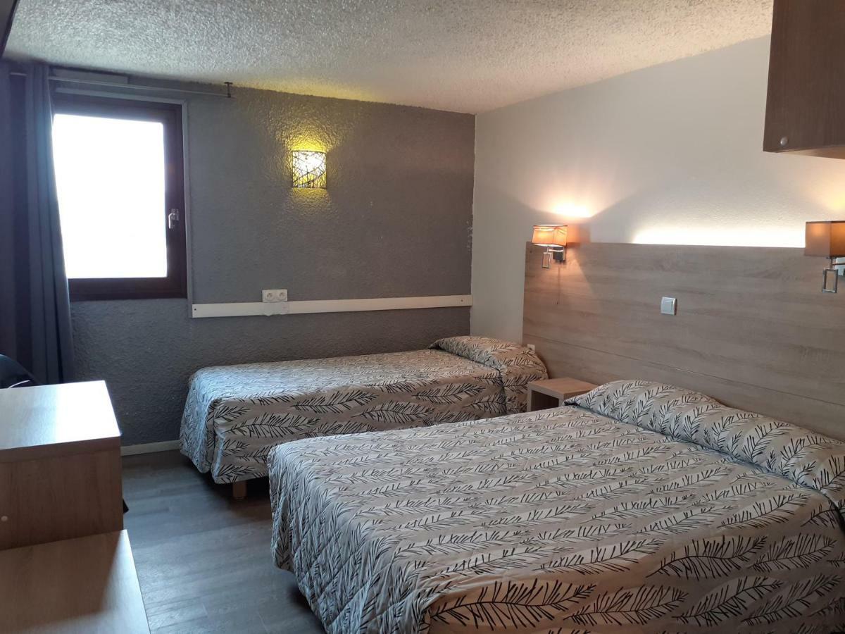 Hotel Les Tourrades كان المظهر الخارجي الصورة